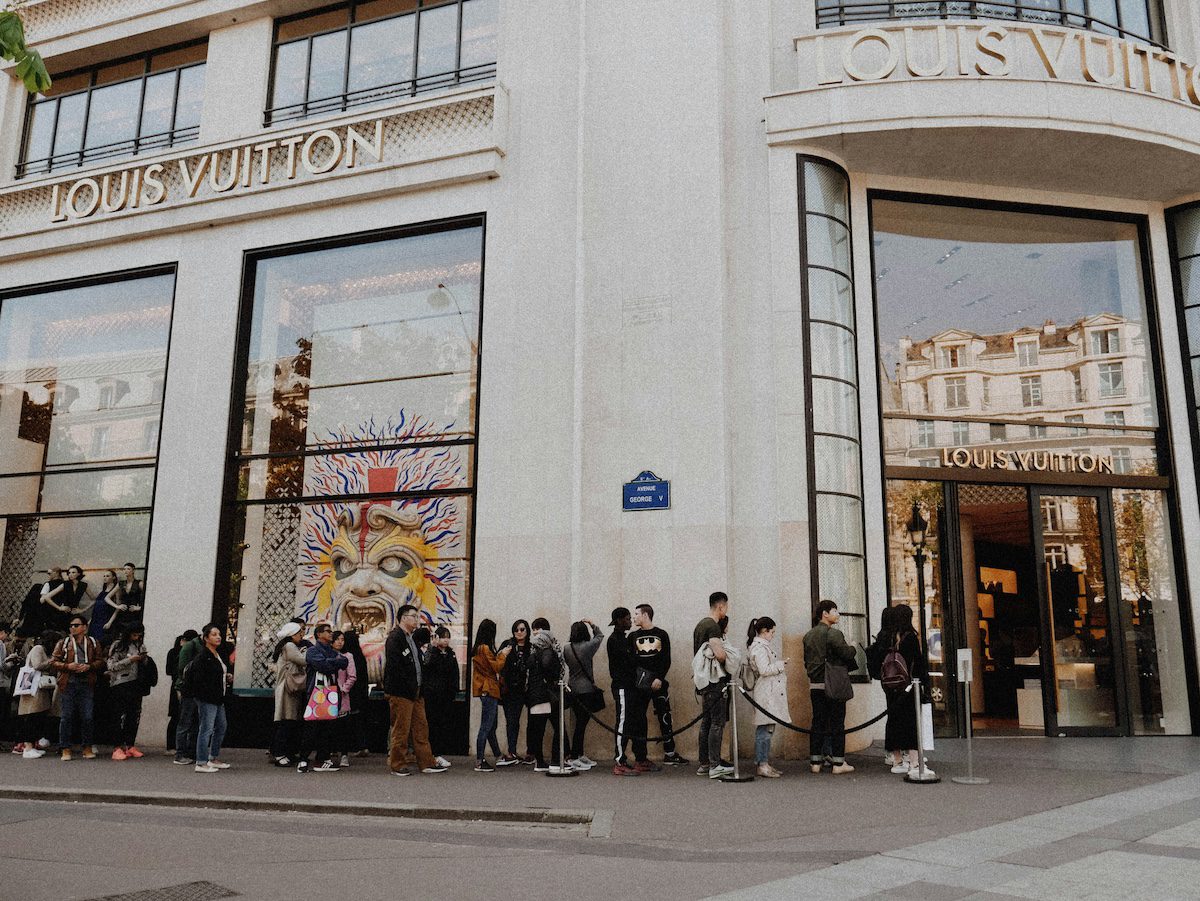 LVMH renoue avec la croissance mais voit sa rentabilit&eacute; sous pression en 2024