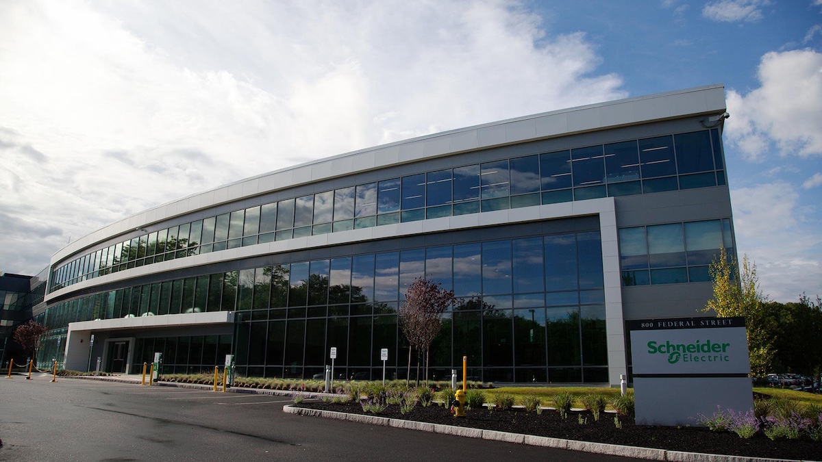 Schneider Electric va investir 700 millions de dollars aux &Eacute;tats-Unis pour renforcer l'IA et l'industrie &eacute;nerg&eacute;tique