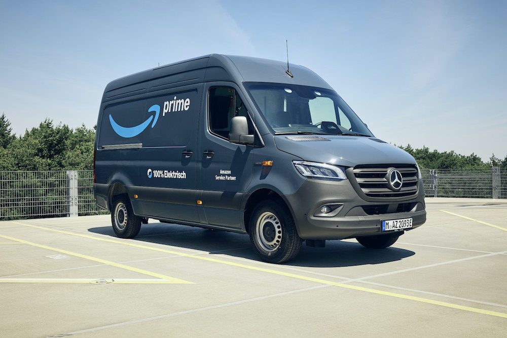 Mercedes‑Benz livre pr&egrave;s de 5000 utilitaires &eacute;lectriques &agrave; Amazon en Europe
