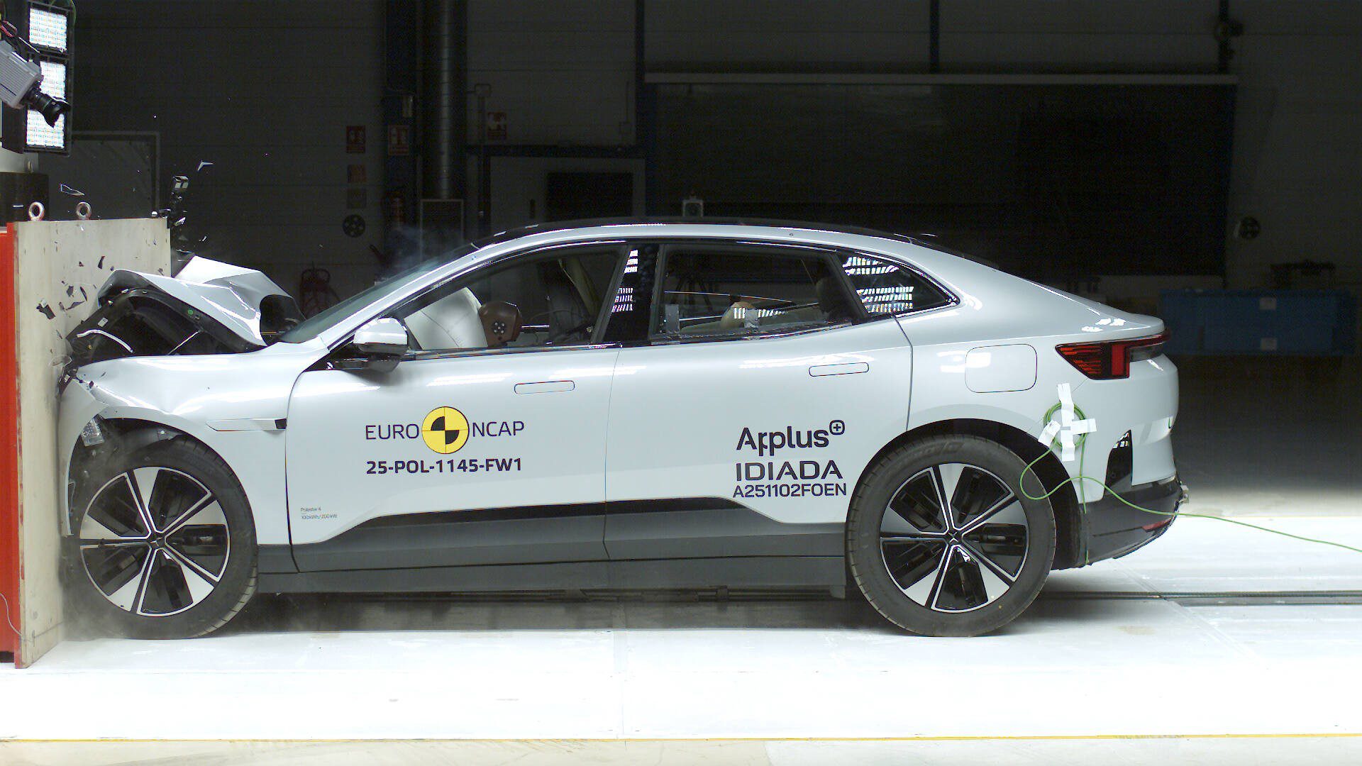 La Polestar 4 d&eacute;croche la note maximale de 5 &eacute;toiles au test Euro NCAP