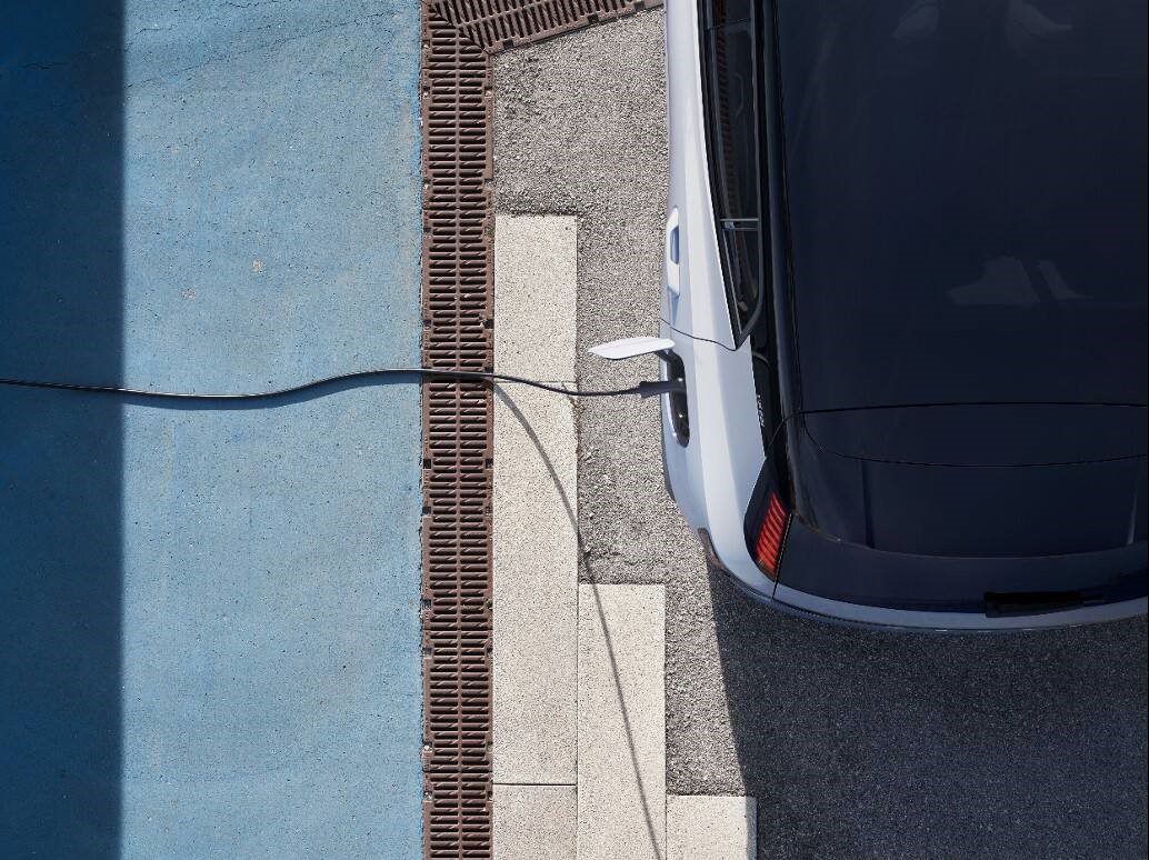 Volvo Cars offre un an de recharge gratuite &agrave; domicile pour ses mod&egrave;les 100 % &eacute;lectriques en Su&egrave;de