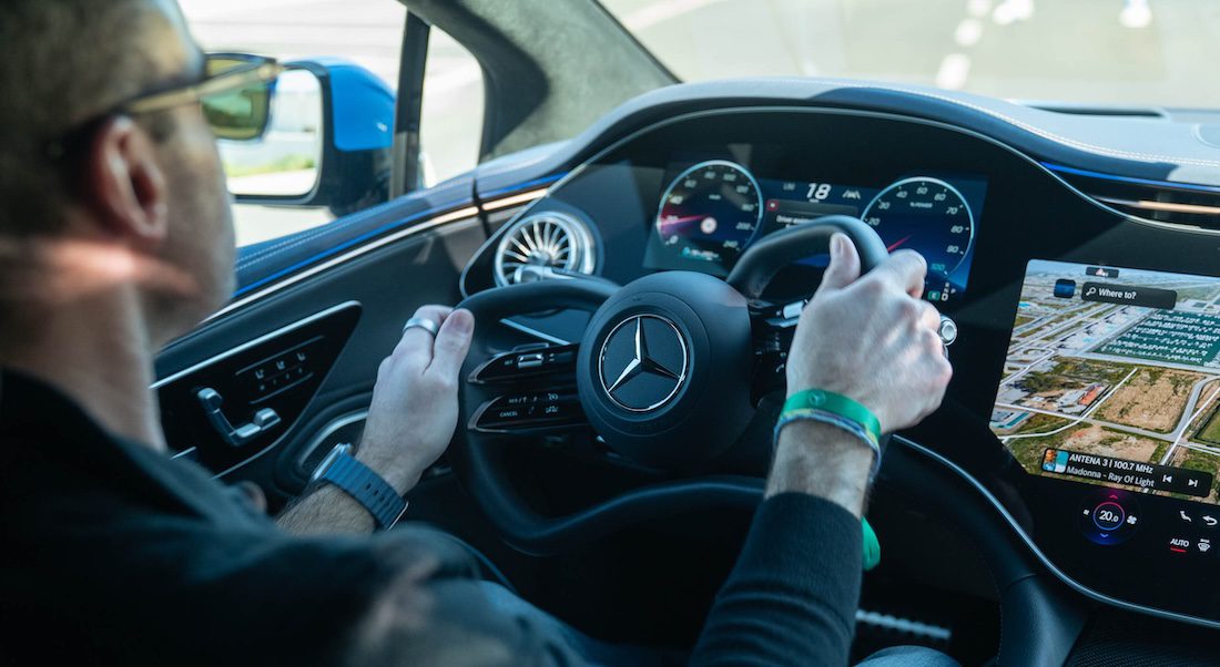 Mercedes r&eacute;volutionne la conduite avec sa direction &eacute;lectronique steer-by-wire