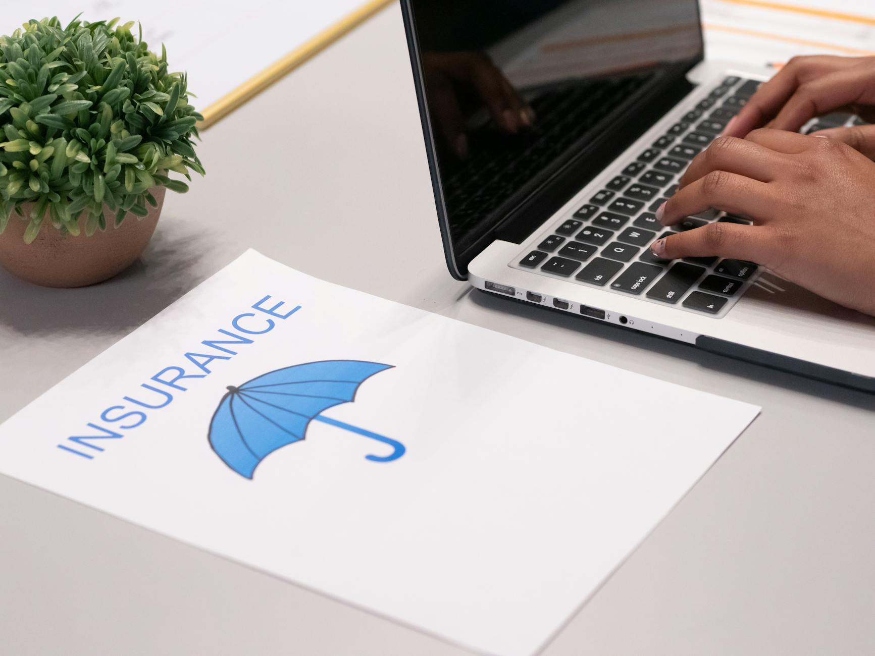 L'insurtech bondit vers 59 milliards $ : IA et blockchain r&eacute;volutionnent l'assurance